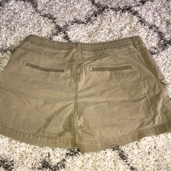 Sonoma Goods cargo short short - Picture 2 of 4